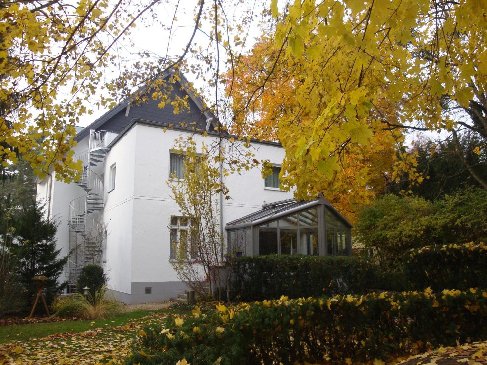 Hotel Landhaus Schlachtensee Berlin Exterior photo