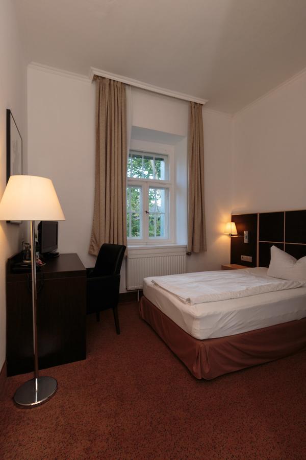 Hotel Landhaus Schlachtensee Berlin Room photo